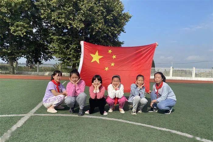 下列选项中，属于利润表账户的是A负债类账户B反应费用的账户C所有者权益类账户D资产类账户游戏画面